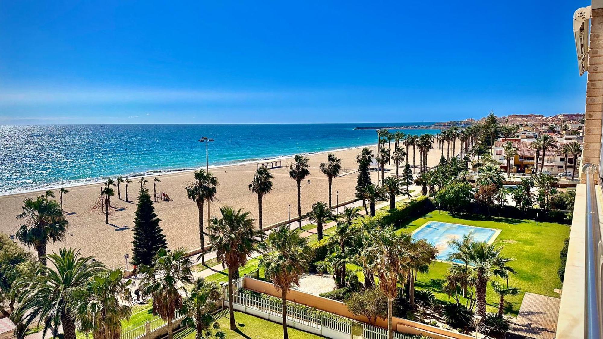Vista Del Mar Residencial Apartment Рокетас де Мар Екстериор снимка