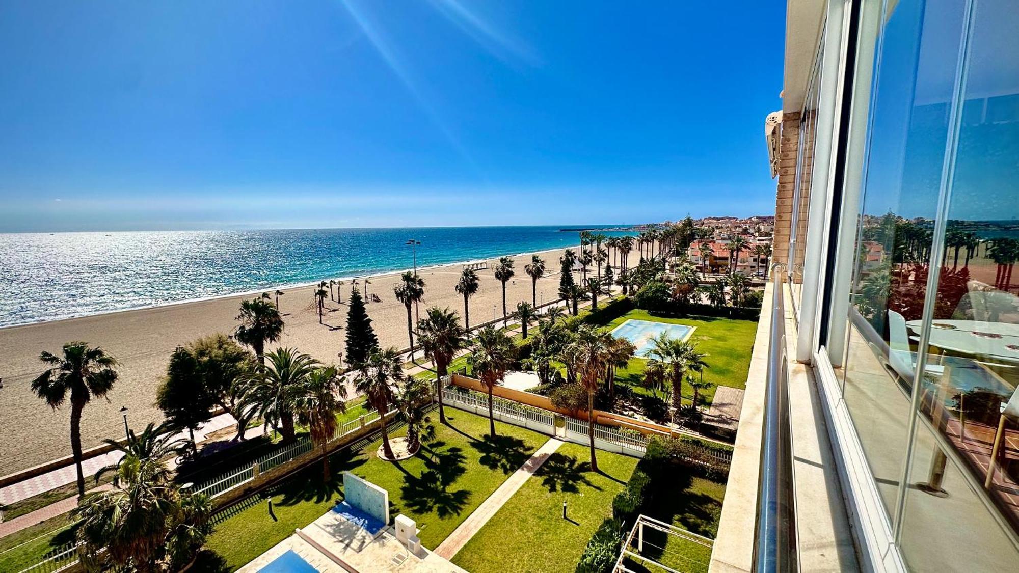 Vista Del Mar Residencial Apartment Рокетас де Мар Екстериор снимка